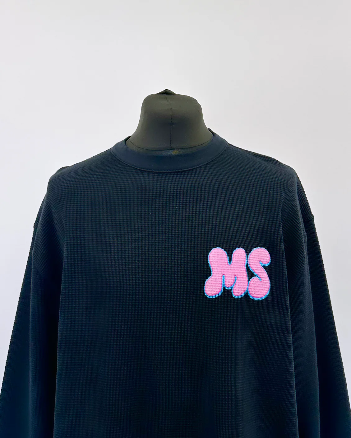 Black Waffle Heavyweight Balloon Long Sleeve T-shirt. - Image 4