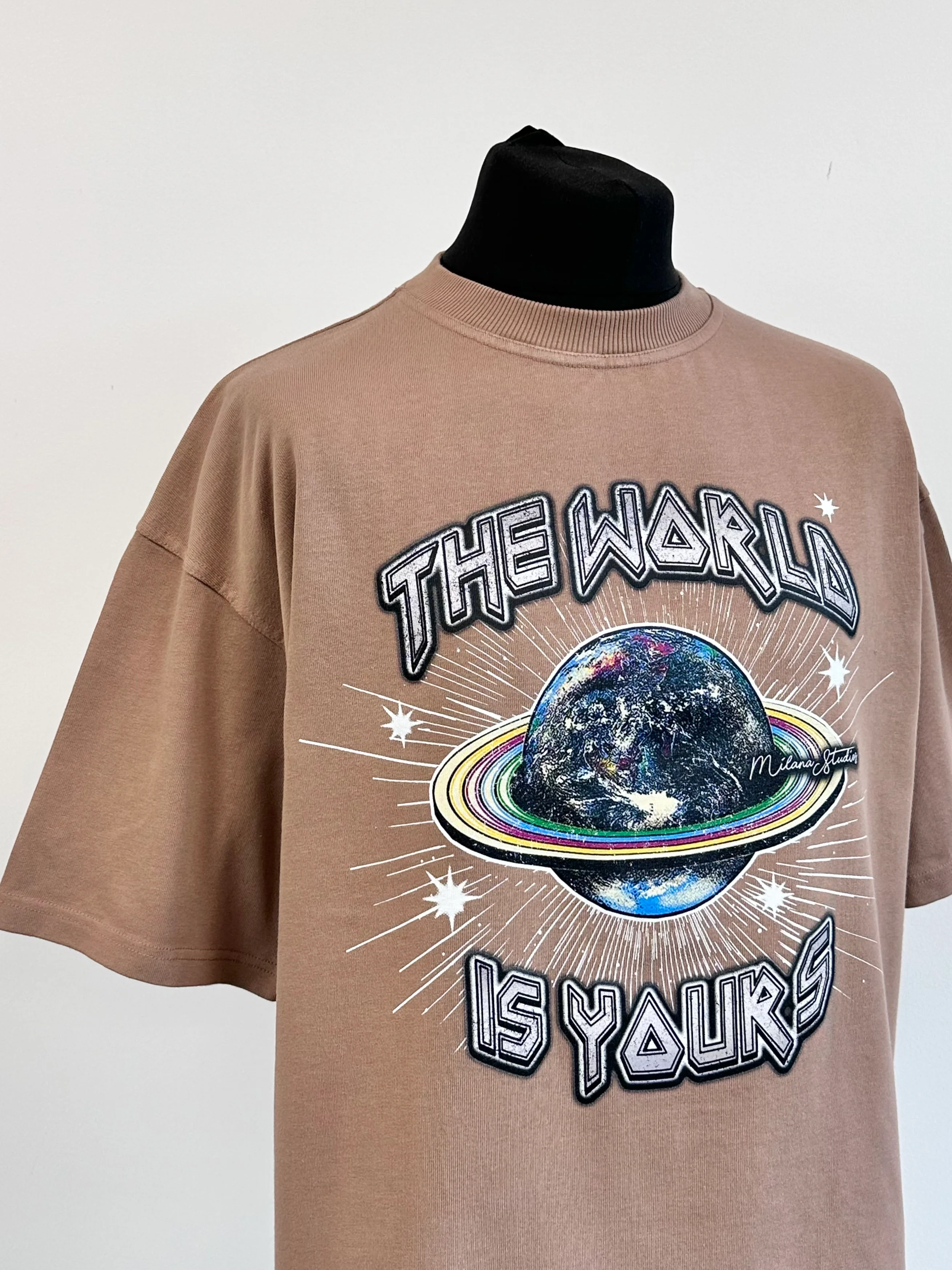 Brown Heavyweight Planet T-shirt. - Image 4