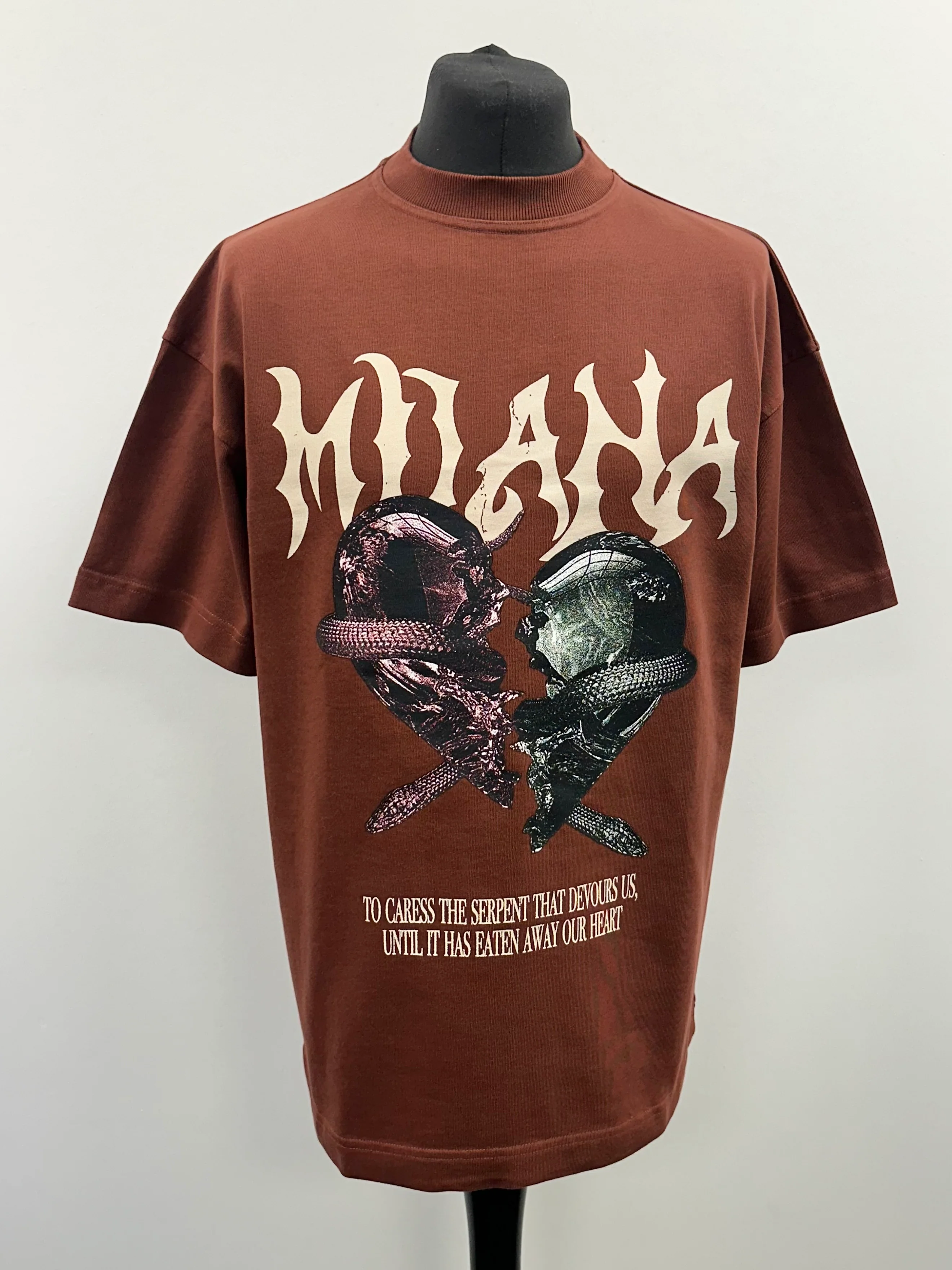 Burgundy Serpent Heavyweight T-shirt. - Image 3