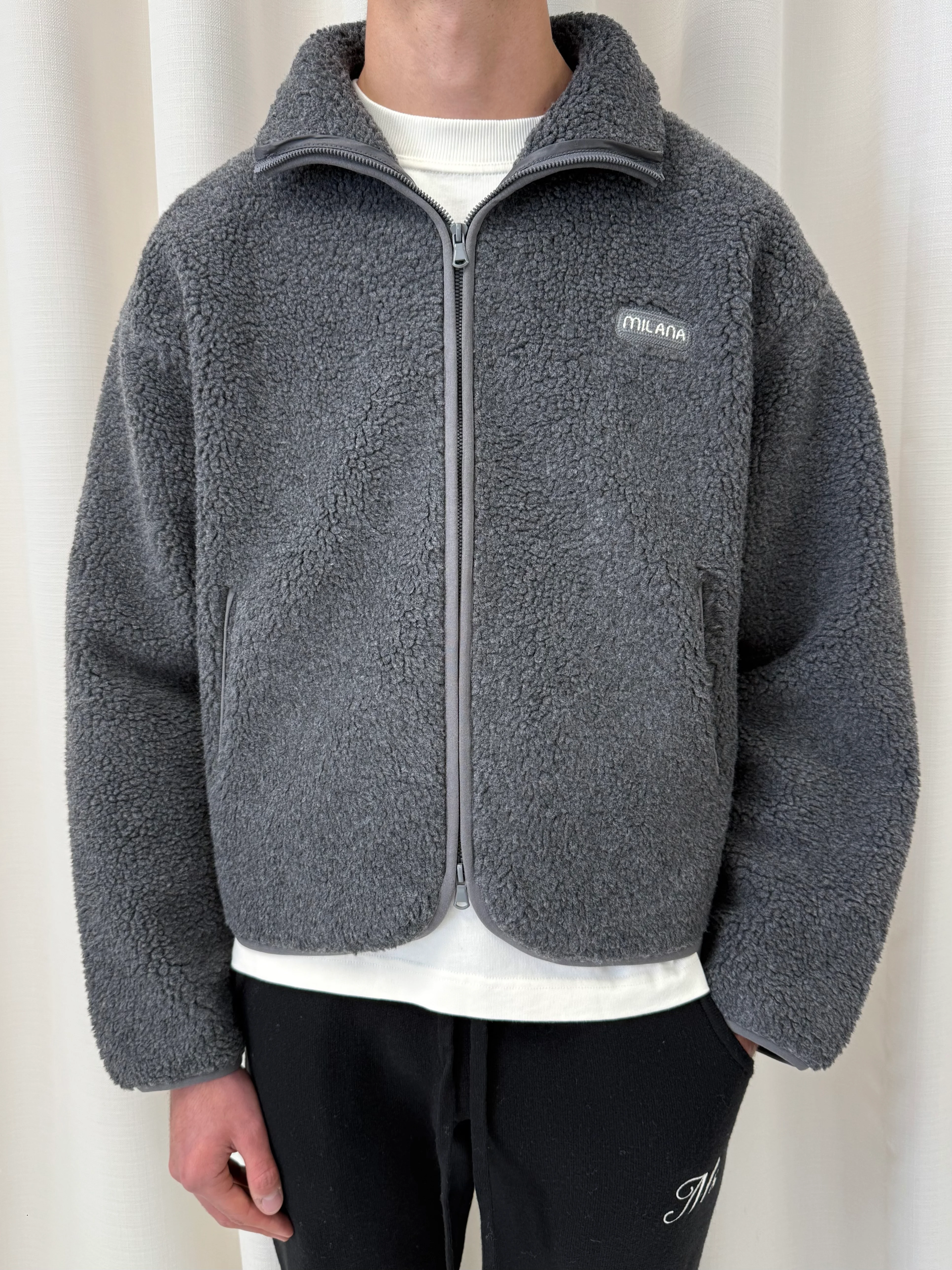 Charcoal Heavyweight Milana Zip Fleece. - Image 4