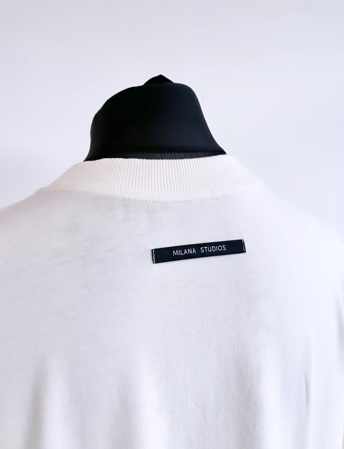 Cream Heavyweight Crest T-shirt. - Image 5