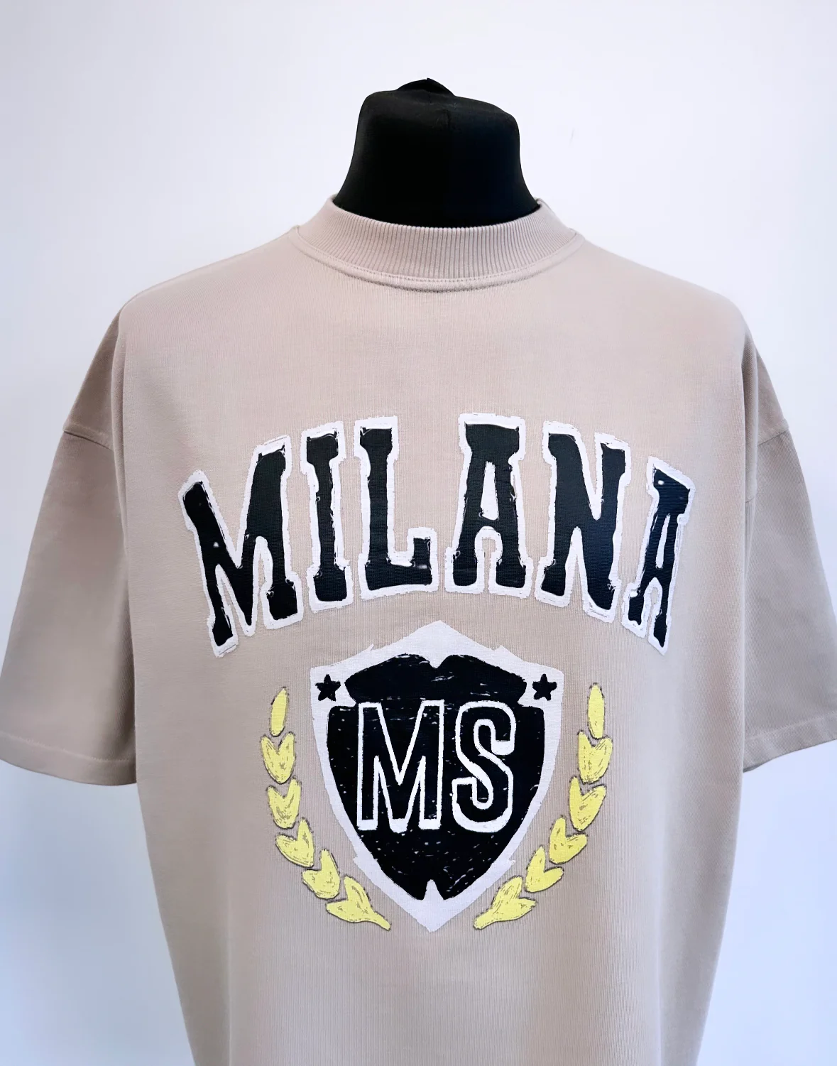 Taupe Heavyweight Crest T-shirt. - Image 2