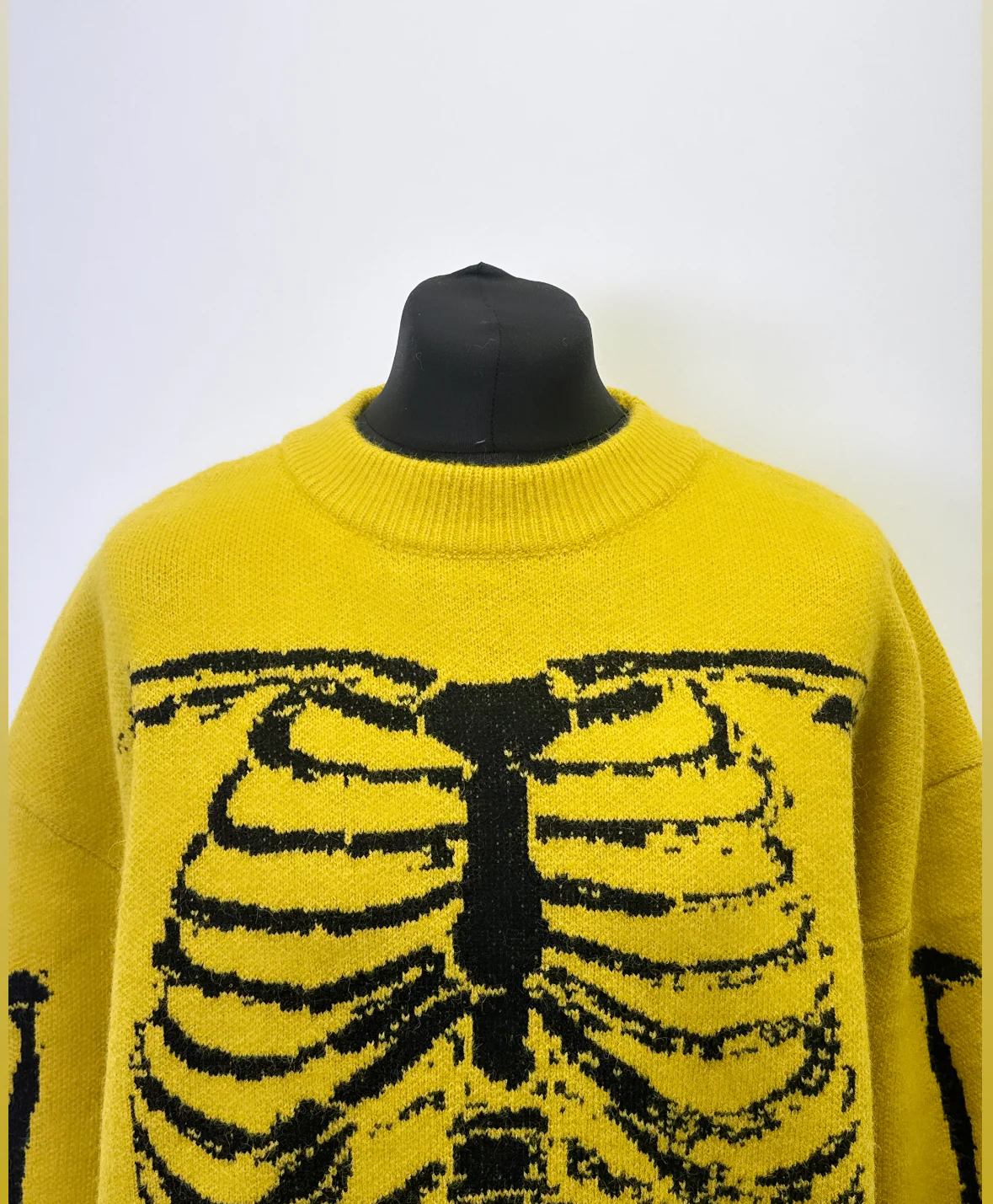 Moss Bones Heavyweight Knit Sweatshirt. - Image 2