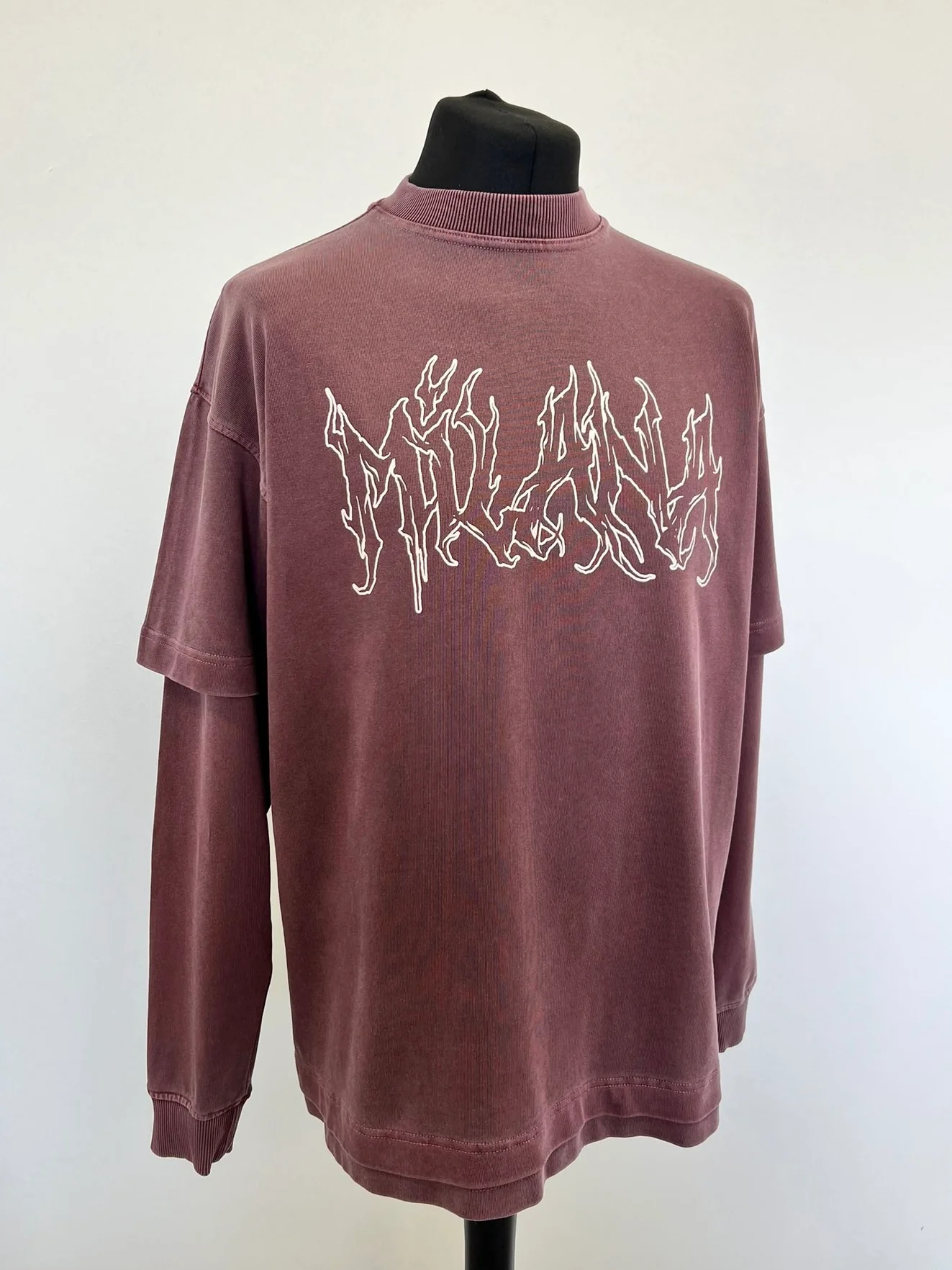 Washed Burgundy Milana Heavyweight T-shirt Long Sleeve. - Image 3