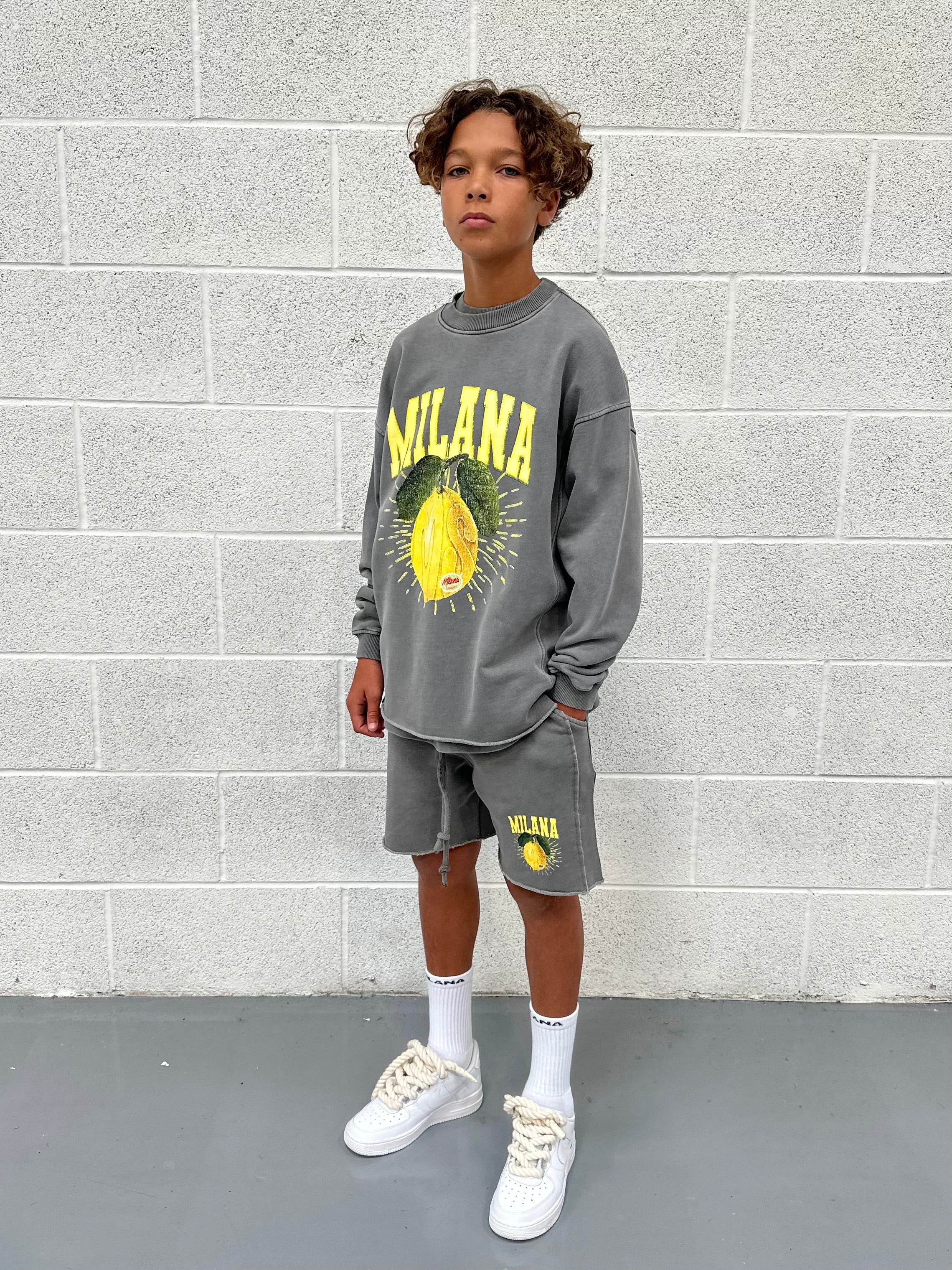 Washed Charcoal Lemon Kids Sweatshirt. - Image 2