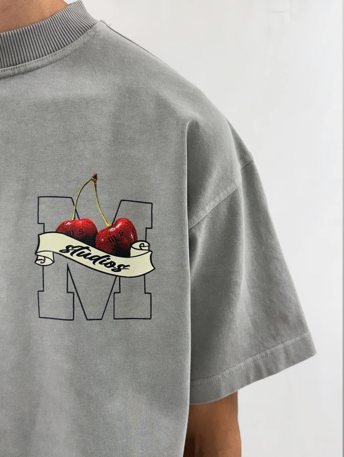 Washed Ash Grey Milana History Heavyweight T-shirt. - Image 5